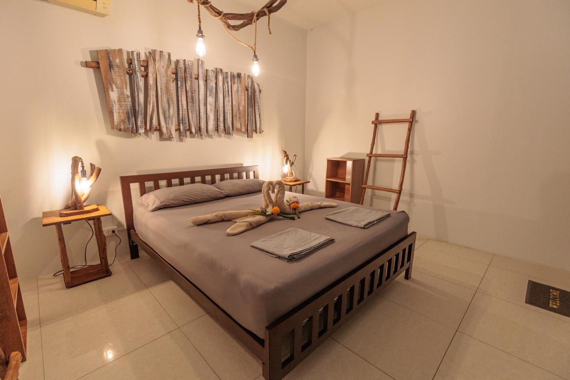 Hostel House Of Happiness Thong Sala Exterior foto